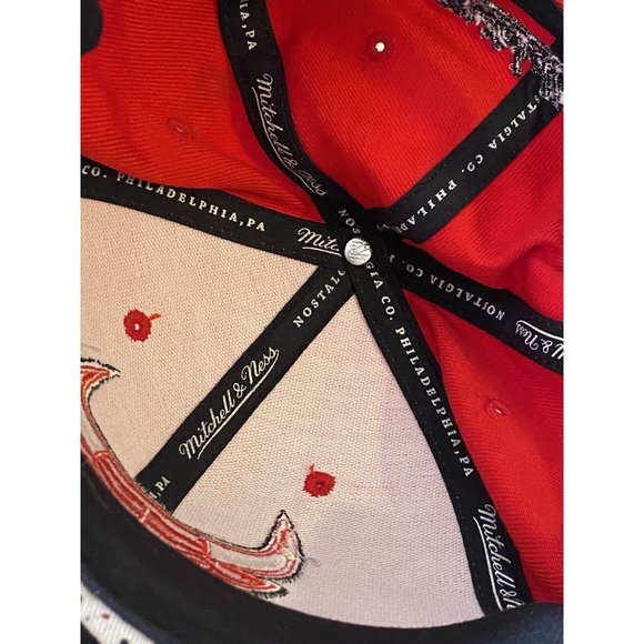 Chicago Bulls NBA Mitchell & Ness Snapback Cap 3D Logo Red Hat Pennsylvania PA - Picture 8 of 9